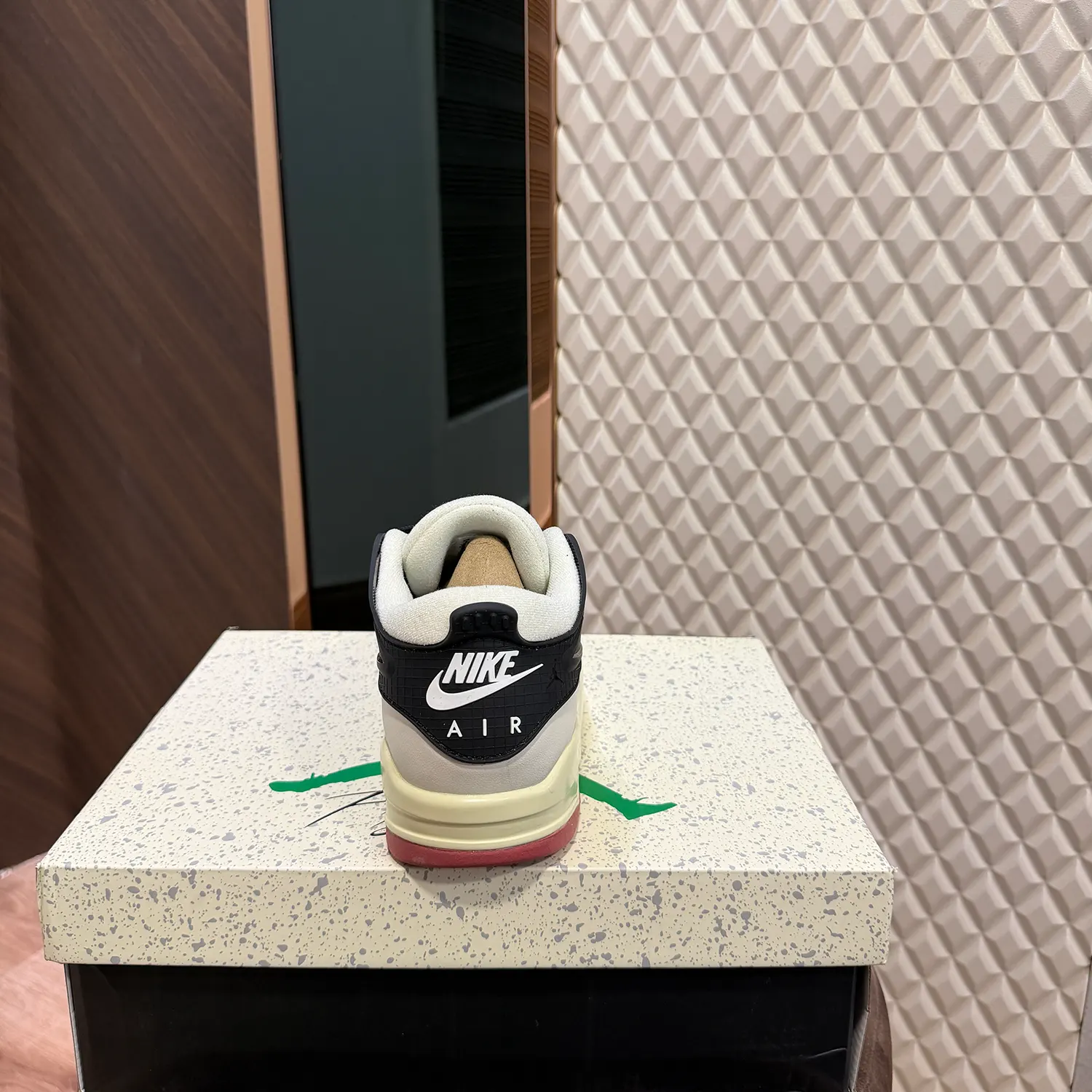 AJ IV RM - CANYON RUST - Image 2