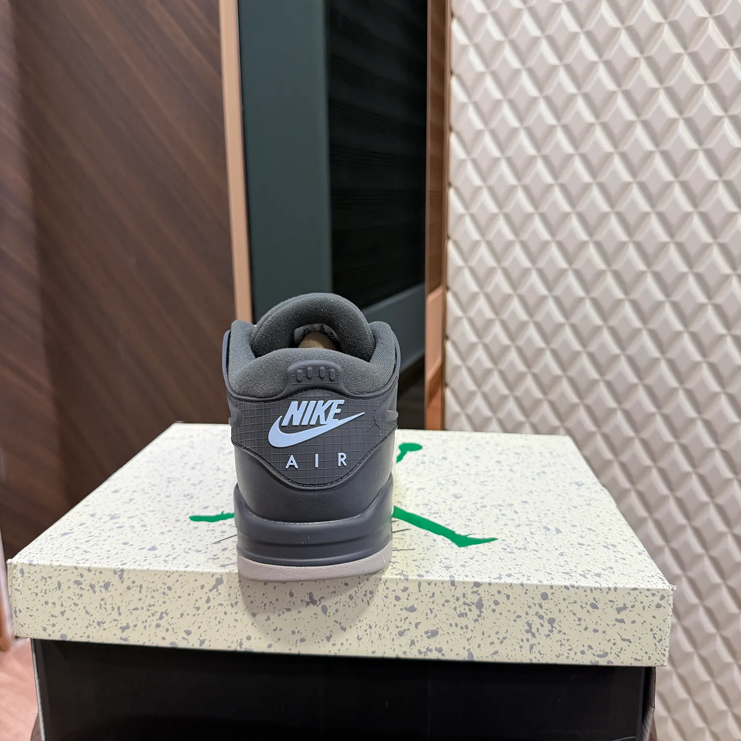 AJ IV RM - IRON GREY - Image 2