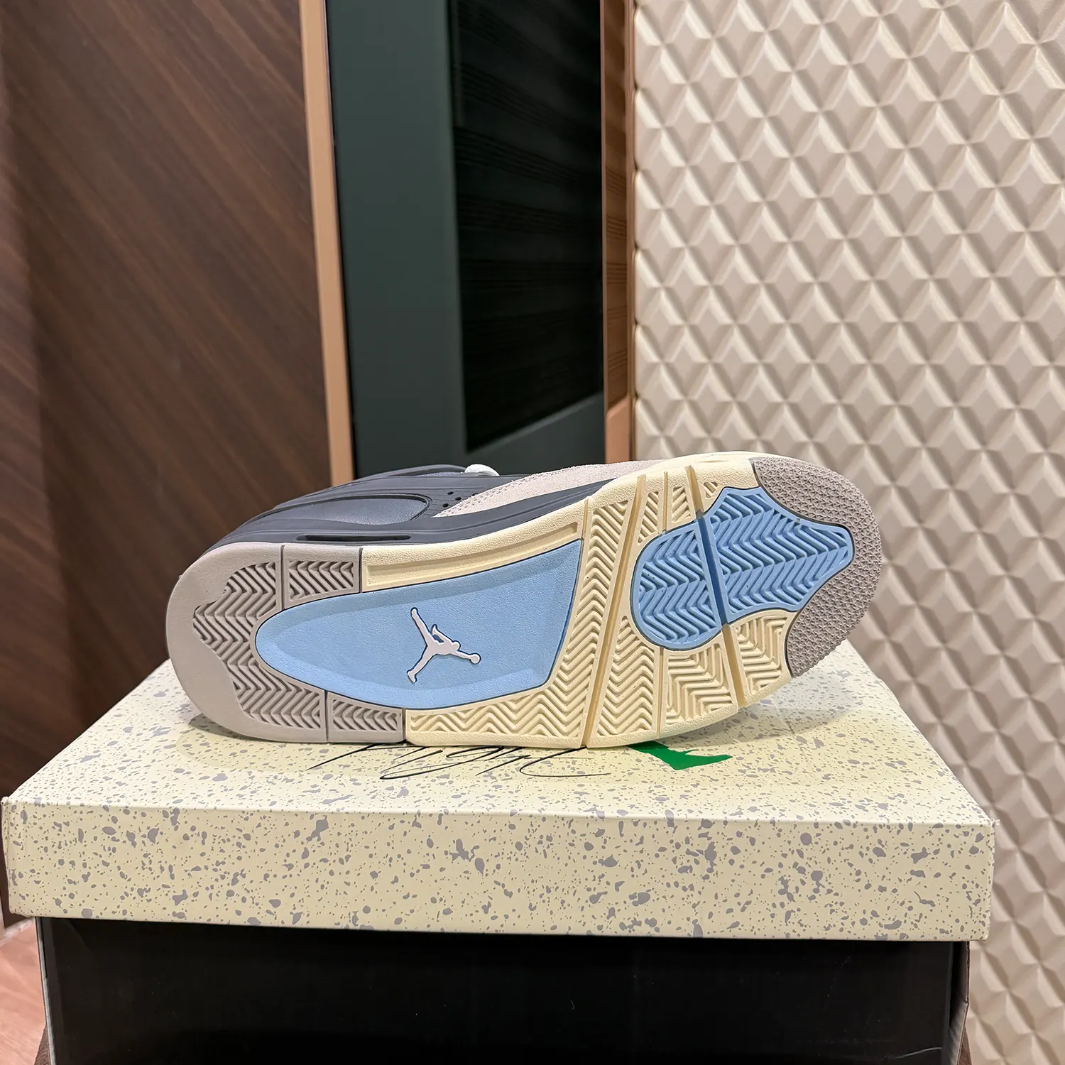 AJ IV RM - IRON GREY - Image 4