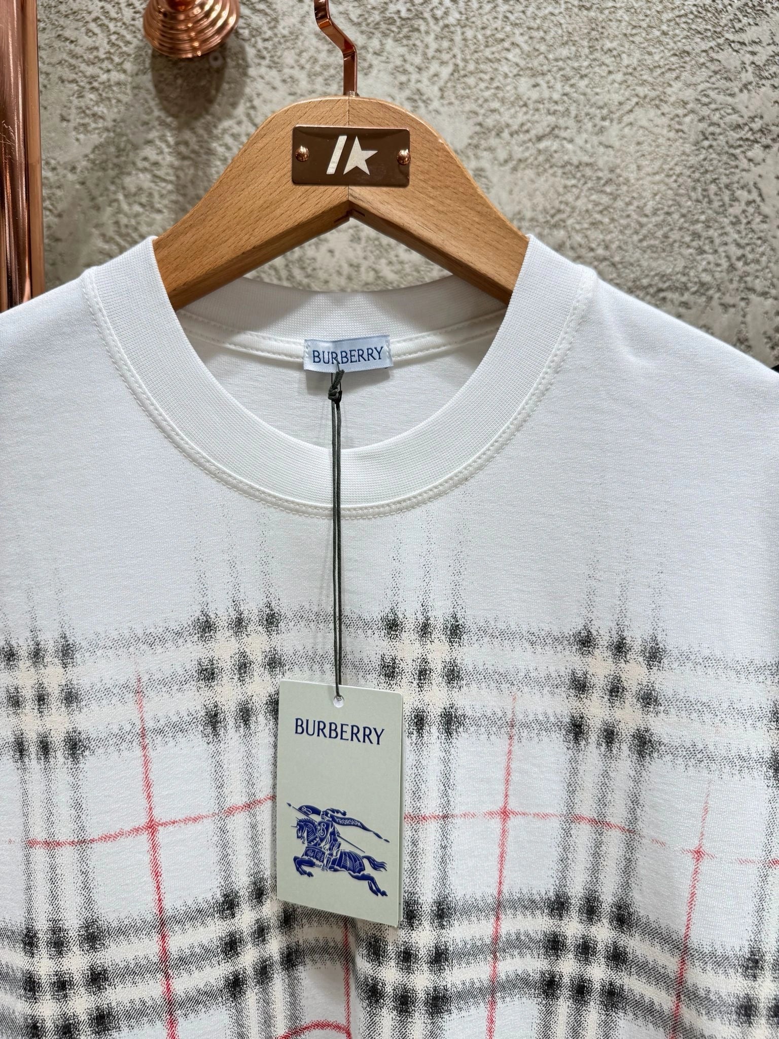 Burberry BURBER T-shirt - White (JU 165) - Image 2