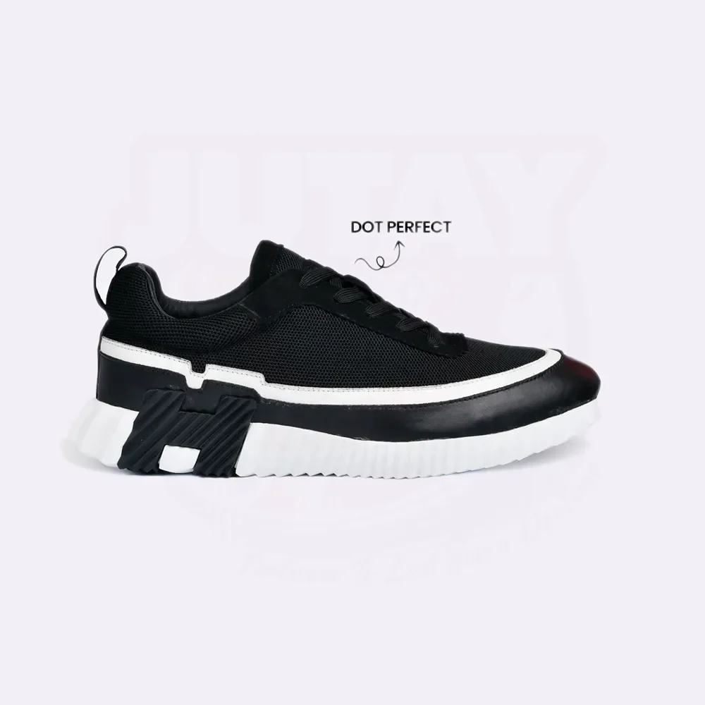 BOUNCING SNEAKER - BLACK WHITE