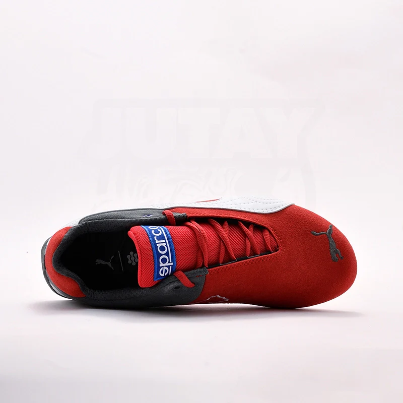 FUTURE CAT - FAST RED DARK NIGHT - Image 2