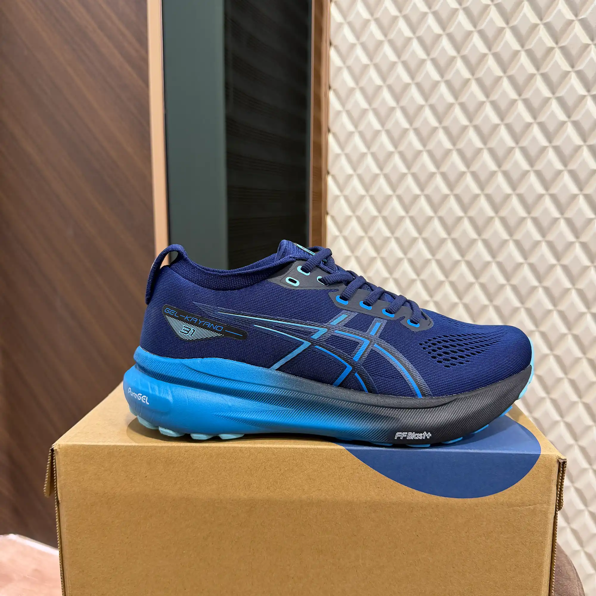 GEL KAYANO 31 - DIGITAL AQUA