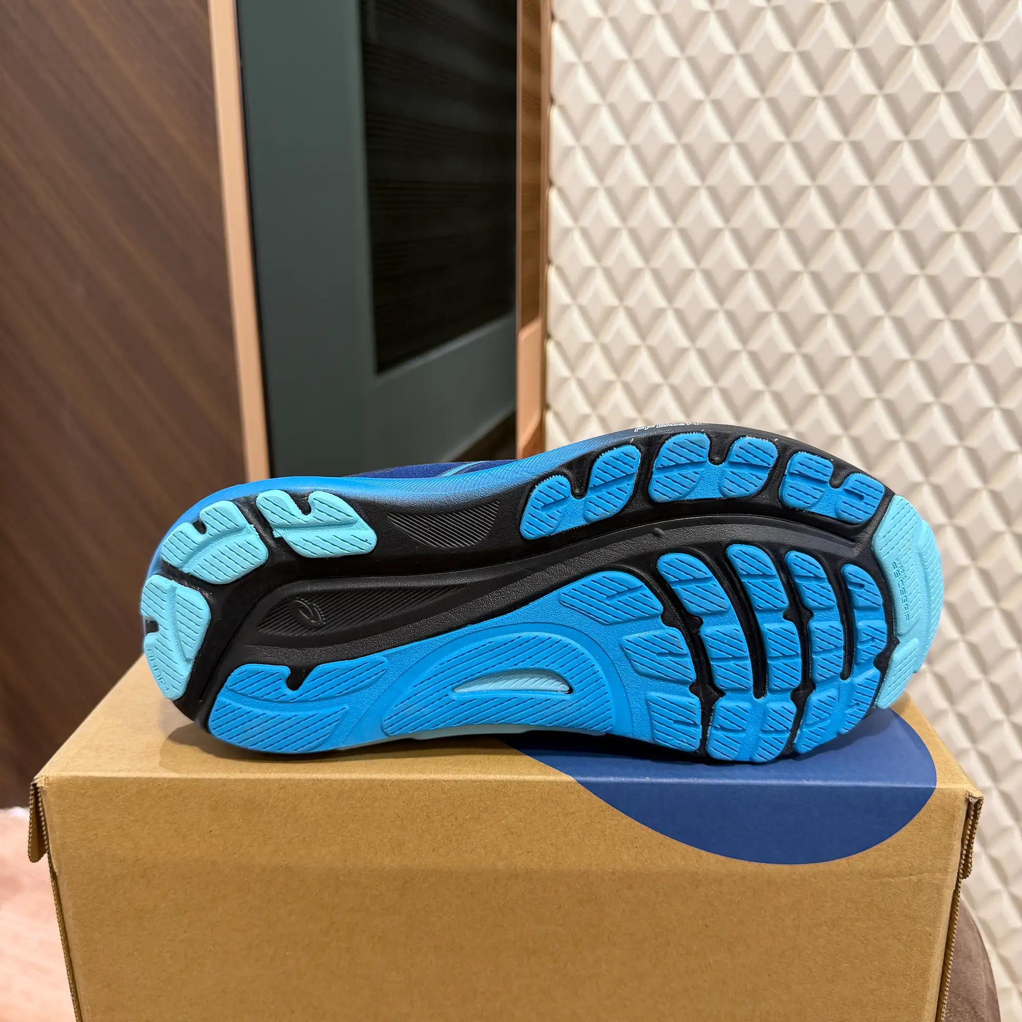 GEL KAYANO 31 - DIGITAL AQUA - Image 3