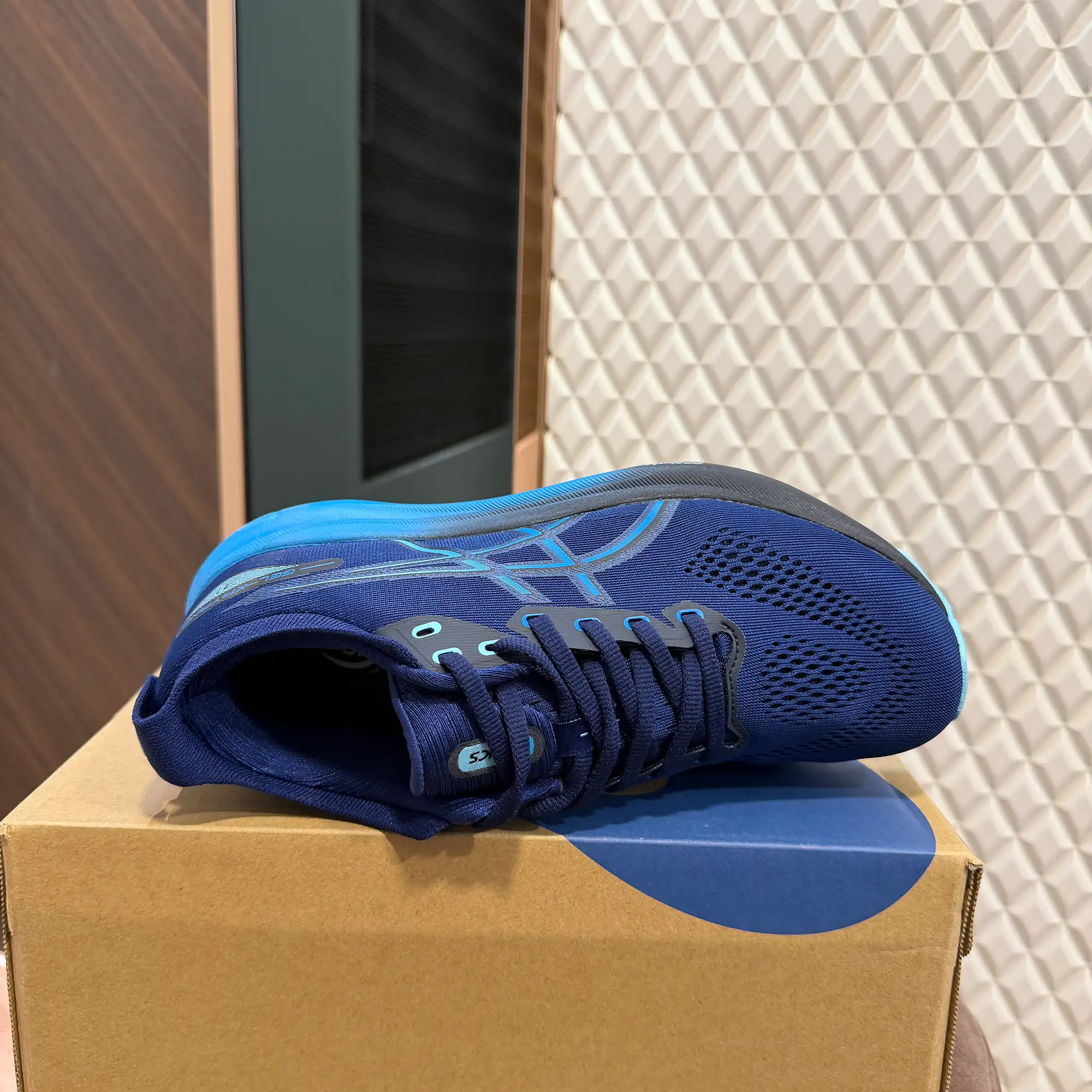 GEL KAYANO 31 - DIGITAL AQUA - Image 4