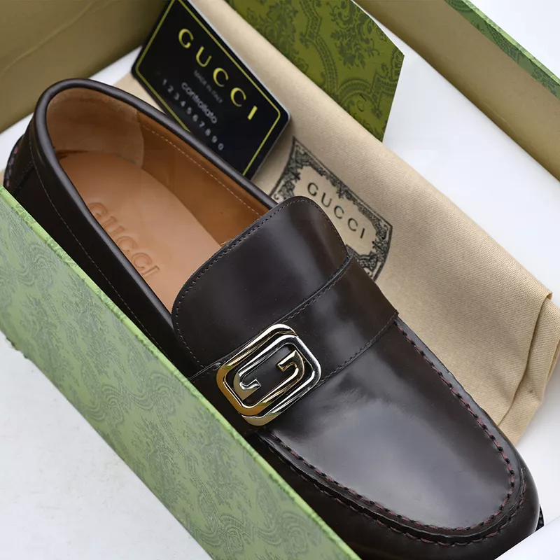 GG BUCKLE LOAFER - BROWN - Image 11