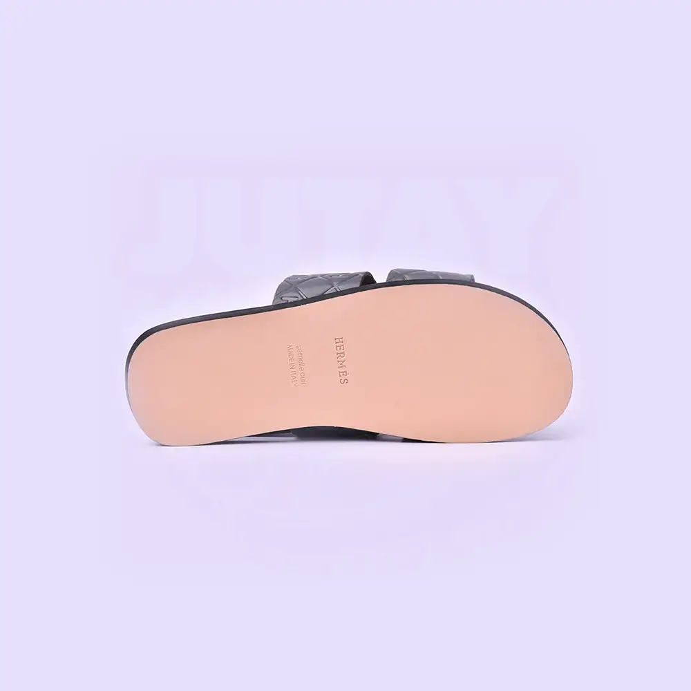 H IZMIR SLIDE - GREY (EMBOSSED) - Image 4