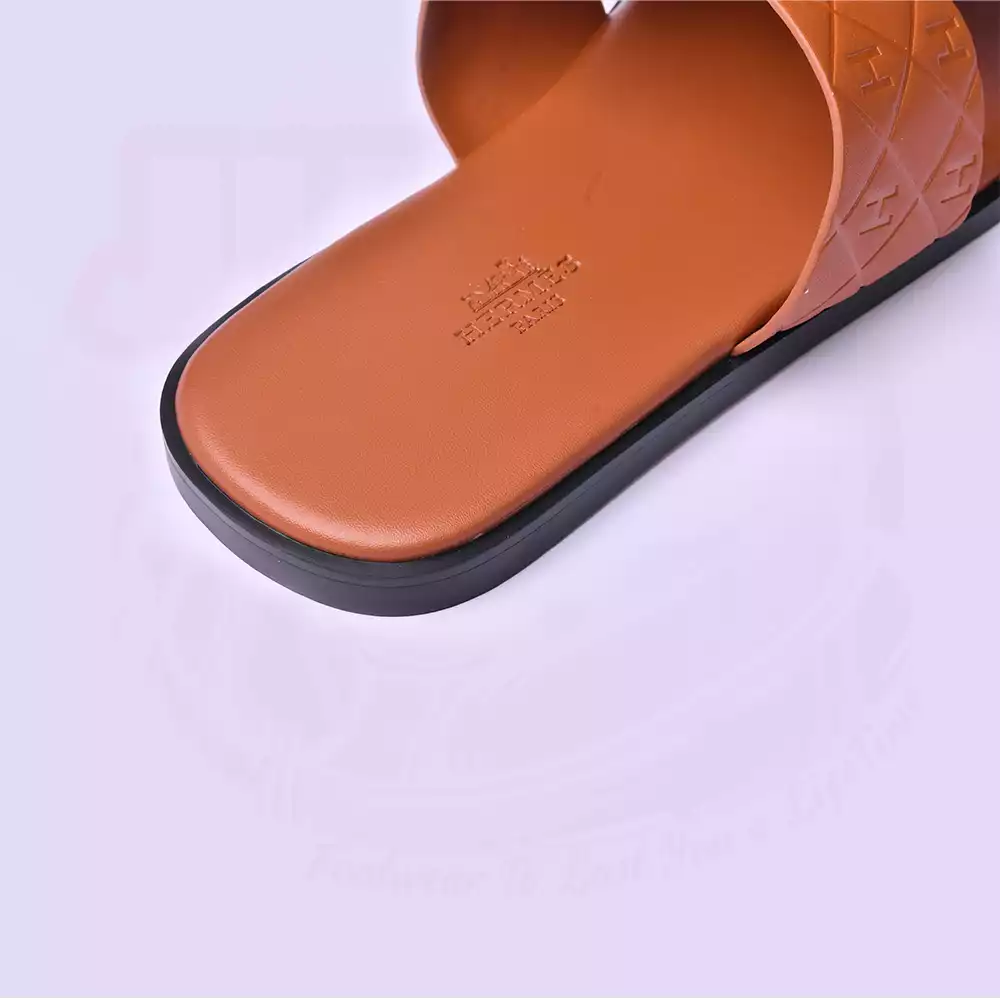 H IZMIR SLIDE - TAN (EMBOSSED) - Image 6