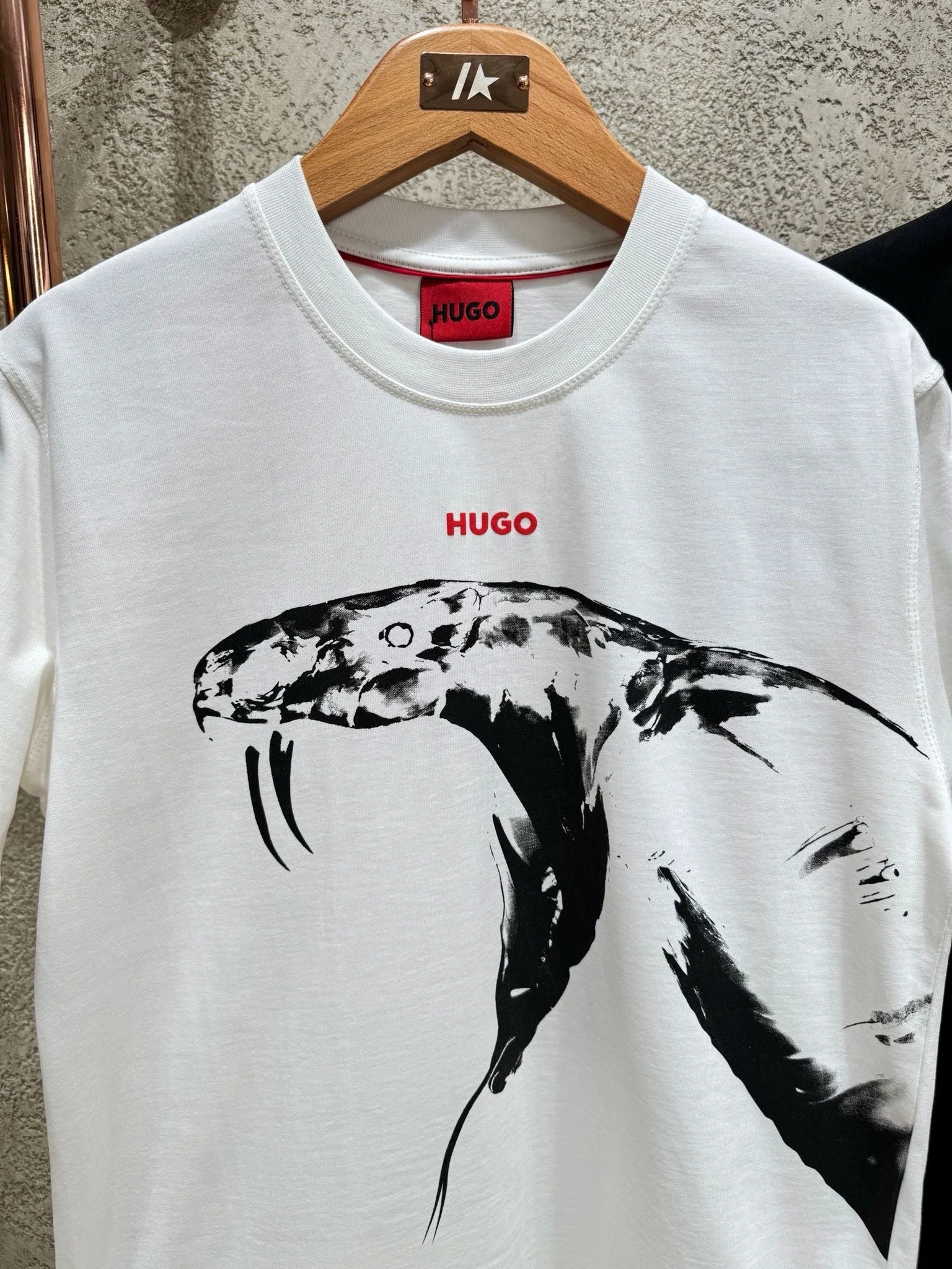 HUGO T-shirt - White (JU 168) - Image 2