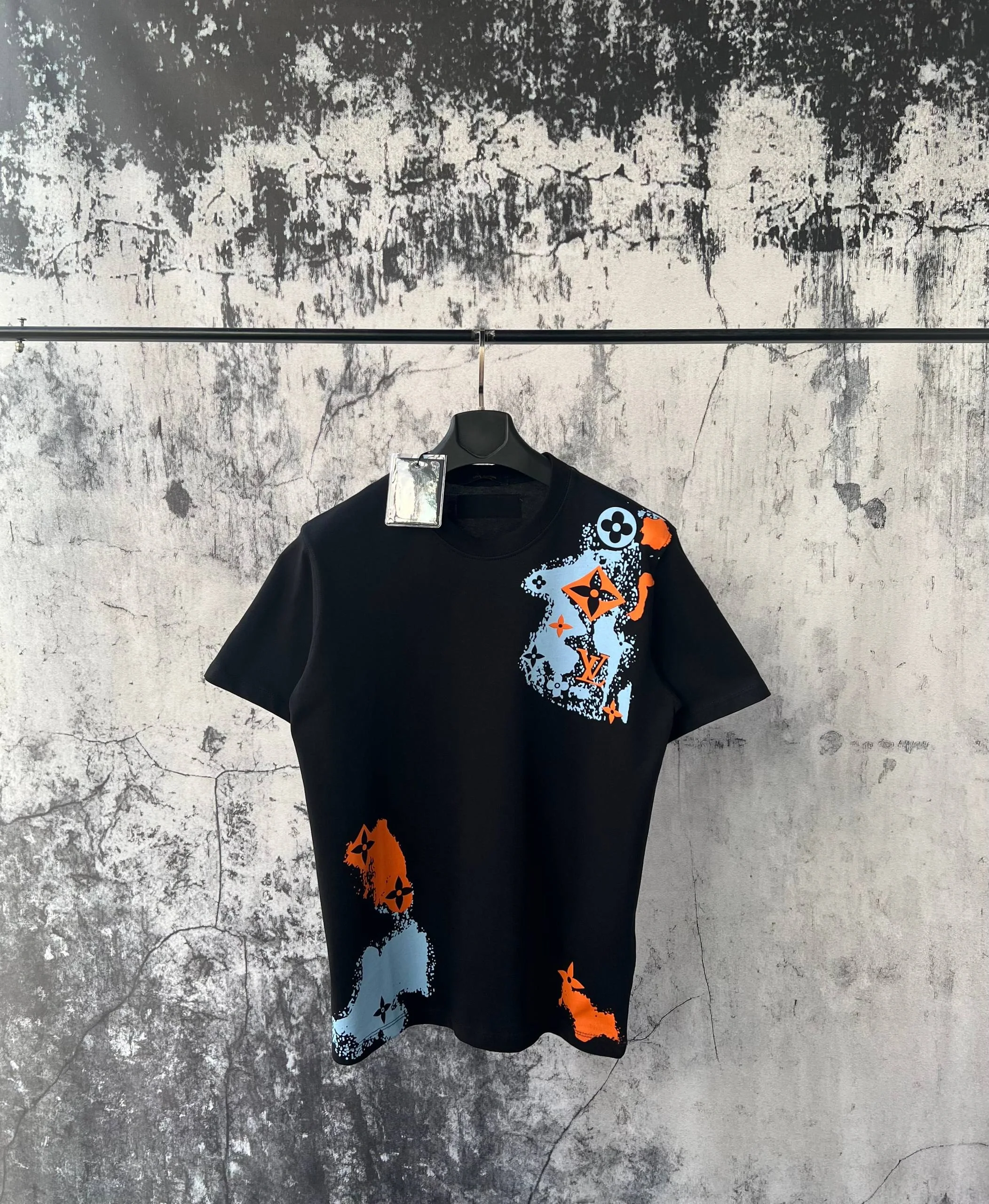 LV T-shirt - Black (JU 176)