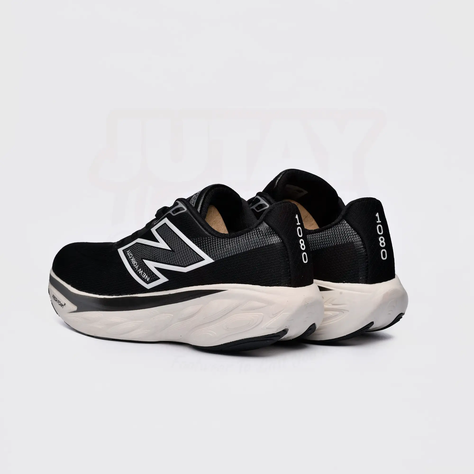 NB FRESH FOAM X 1080 - BLACK WHITE - Image 4