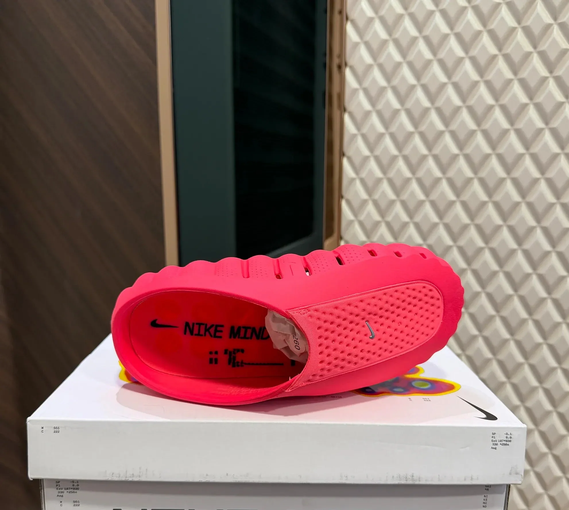 NK MIND 001 - SOLAR RED - Image 3