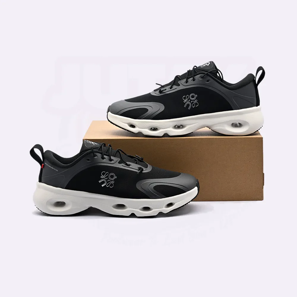 ON CLOUD SOLO X LWE - BLACK WHITE - Image 2