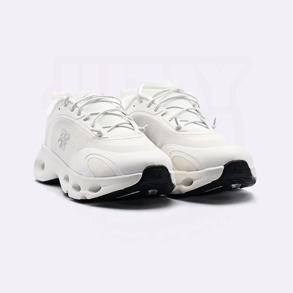 ON CLOUD SOLO X LWE - WHITE - Image 6