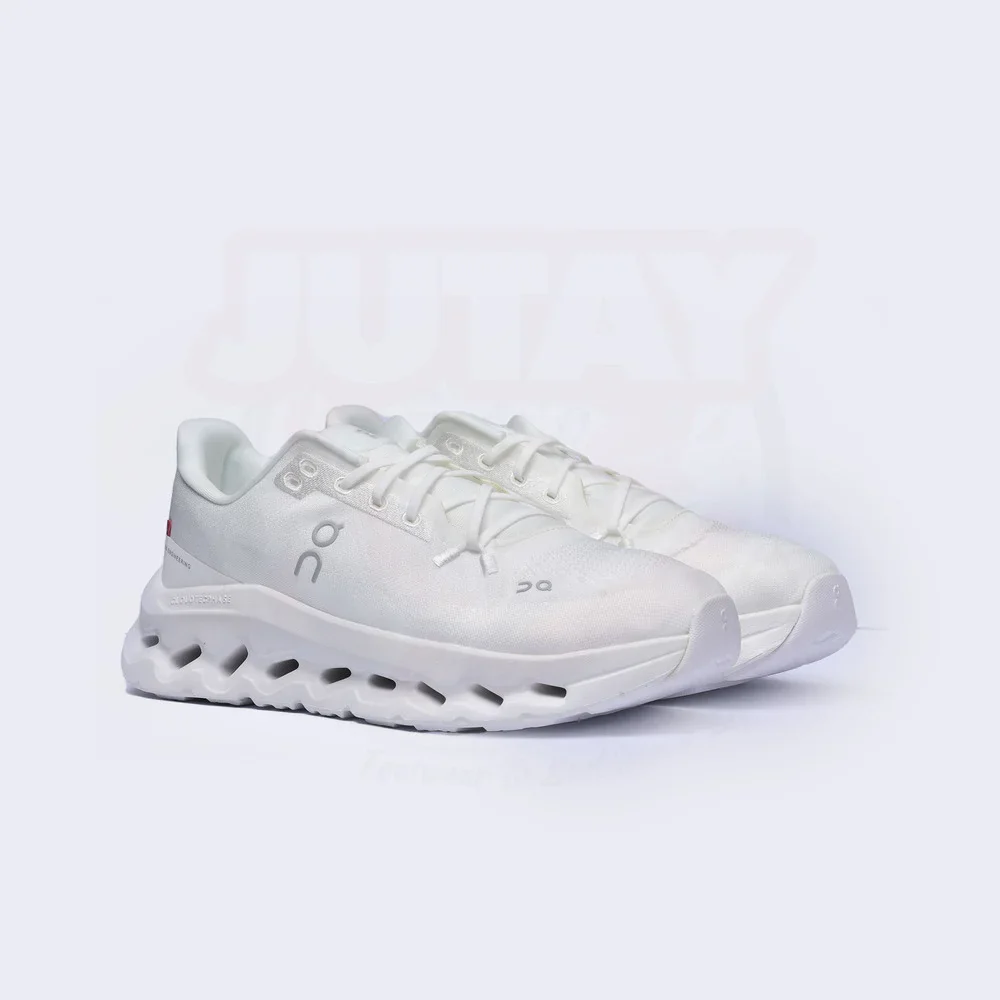 ONCLOUD TILT - ALL WHITE - Image 6