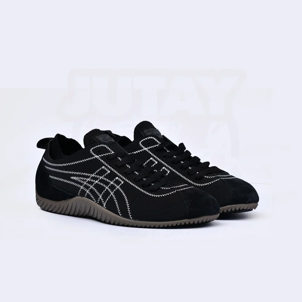ONITSUKA TIGER SCLAW - BLACK GUM - Image 6