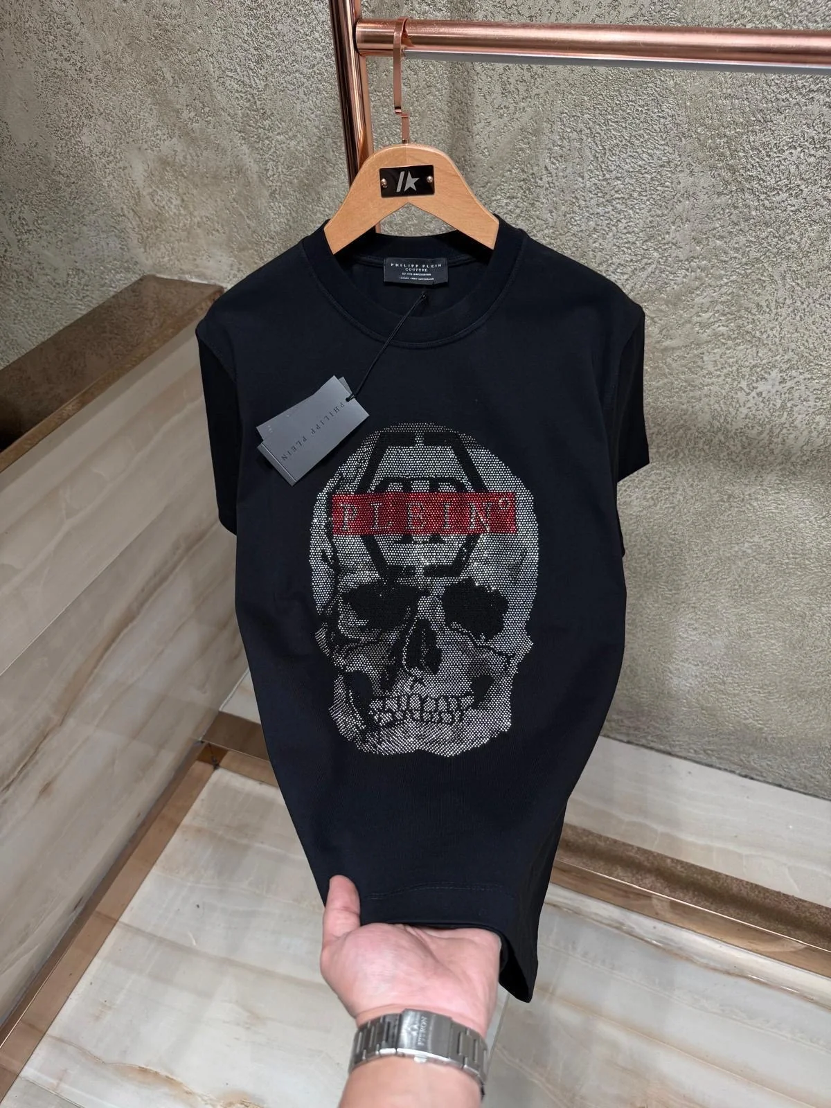 Phillip T-shirt - Black (JU 159)